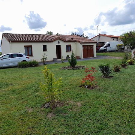 La Belle Maisonette Монморийон Номер фото